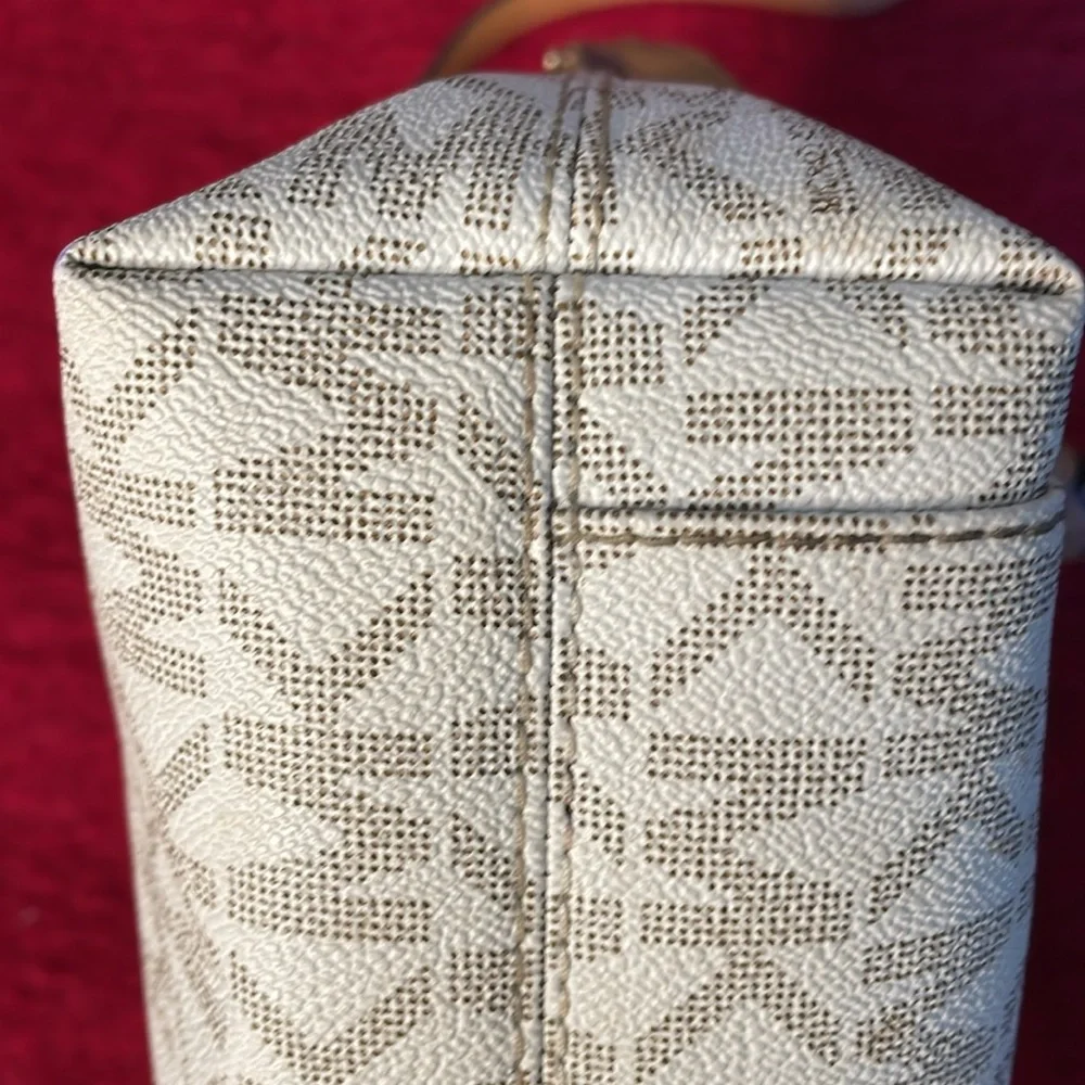 MICHAEL KORS SIGNATURE MK MEDIUM SIZE MORGAN MESSENGER CROSSBODY BAG VANILLA